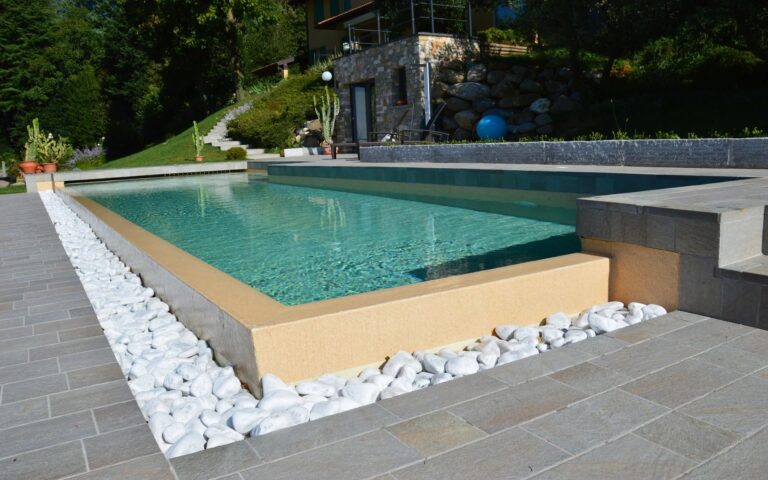 exterierovy exkluzivny interierovy bazen na mieru foliovy betonovy folia sand ALKORPLAN touch RENOLIT relaxc bazen na klúč
