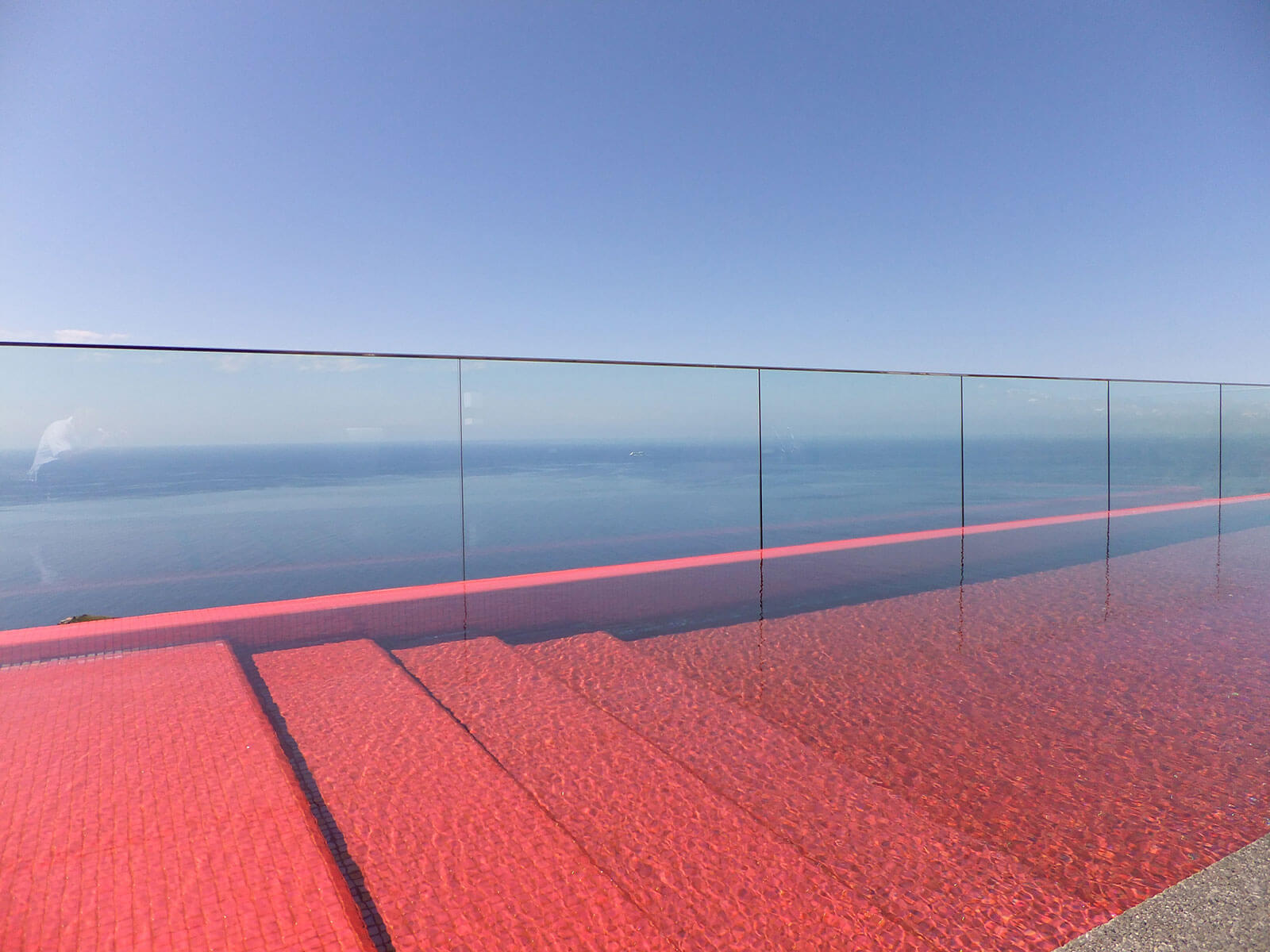 Obkladaný mozaikový bazén Ezarri MOSAIC RED